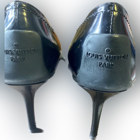 LOUIS VUITTON SHOES WITH BOX AND DASH BAG - Picture 3 of 6